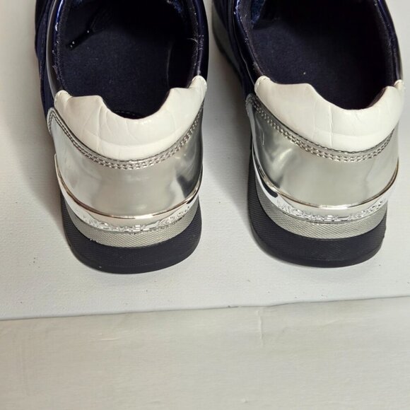 Michael Kors Allie Trainer Admiral Blue Velvet Silver Logo Sneaker Shoes Sz 7.5 - Picture 7 of 9